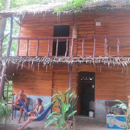 Easy Huts Hotel Koh Lanta Ngoại thất bức ảnh