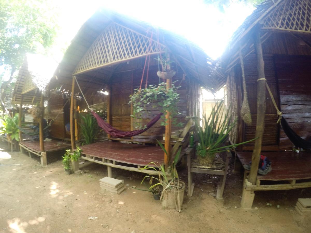 Easy Huts Hotel Koh Lanta Ngoại thất bức ảnh